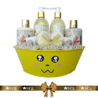 Body scrub in bath gift set body care gel perfume soap liqiud set oem